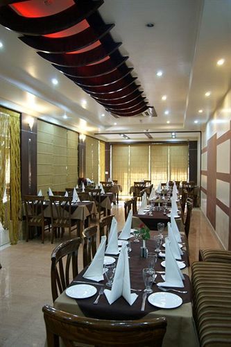 Hotel New Temples Town Benares Buitenkant foto